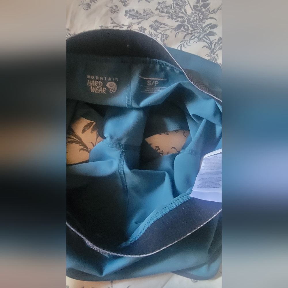 Mountain Hardwear Women's Mini Skirt View 3